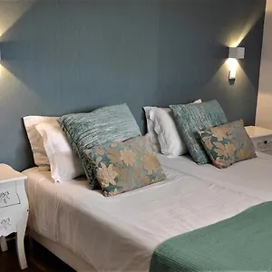 Sweet Close To Famous Avenue Liberty Guest house
