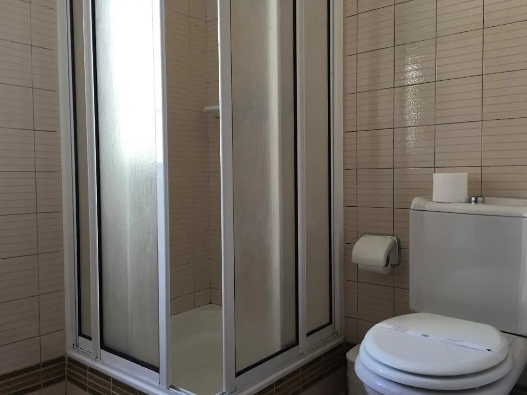 Guest House Guerra Junqueiro Lisbon